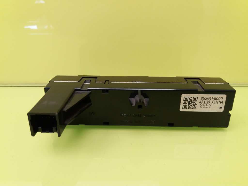 Pantalla multifuncion SUBARU IMPREZA G12 4