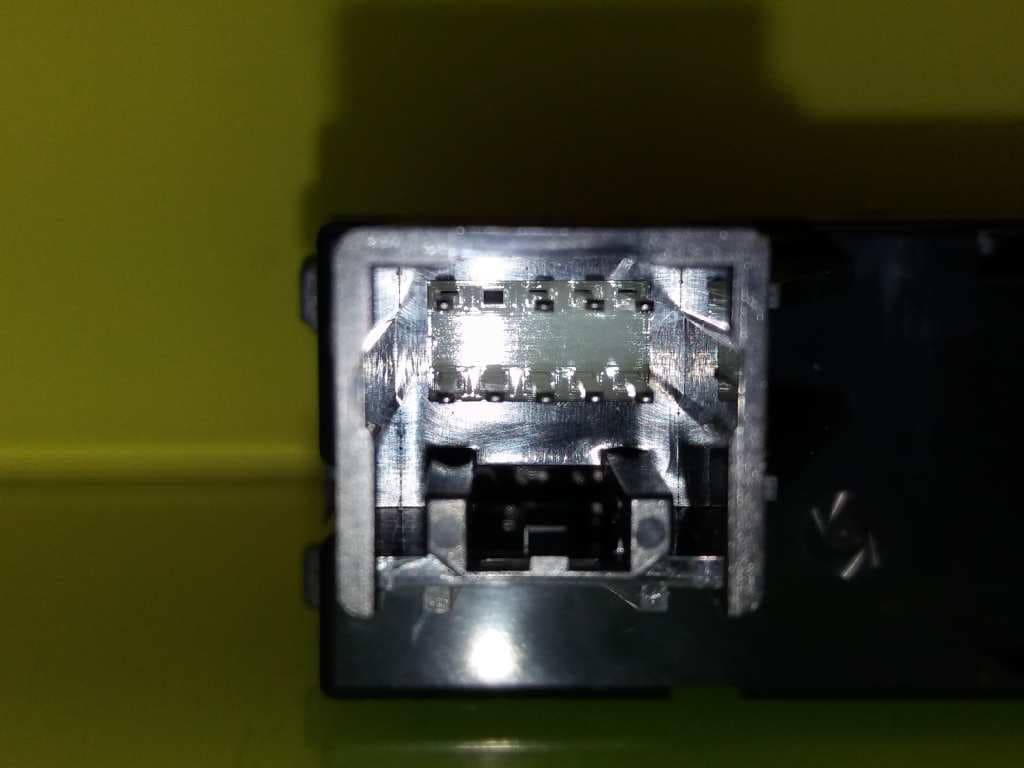 Pantalla multifuncion SUBARU IMPREZA G12 3