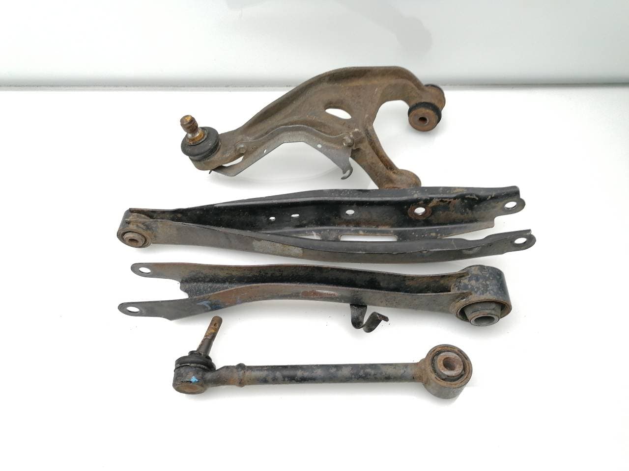 Brazo suspension inferior trasero izquierdo SUBARU IMPREZA G12 2