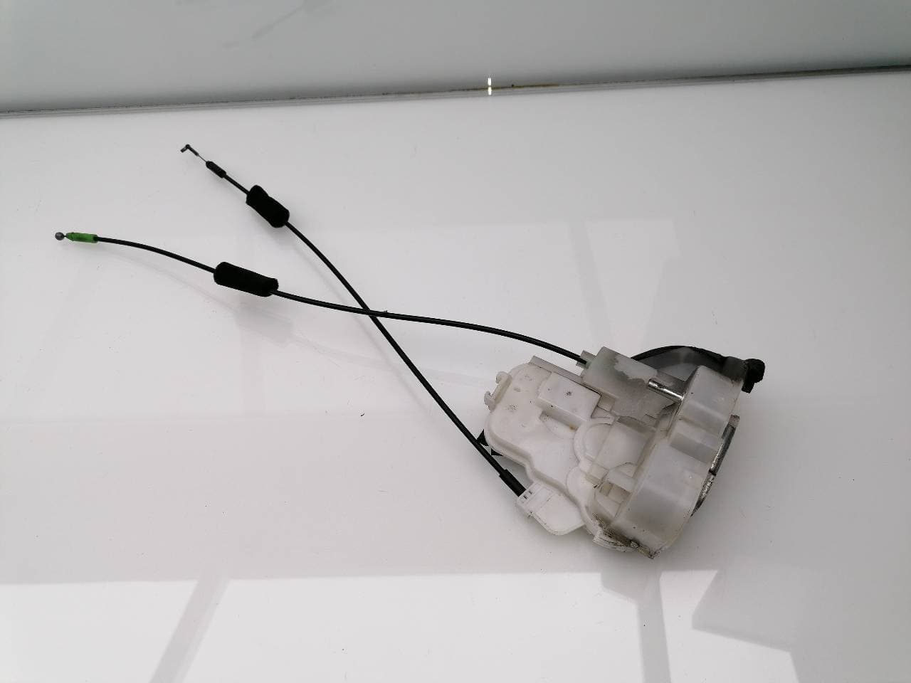 Cerradura puerta trasera izquierda SUBARU IMPREZA G12 3