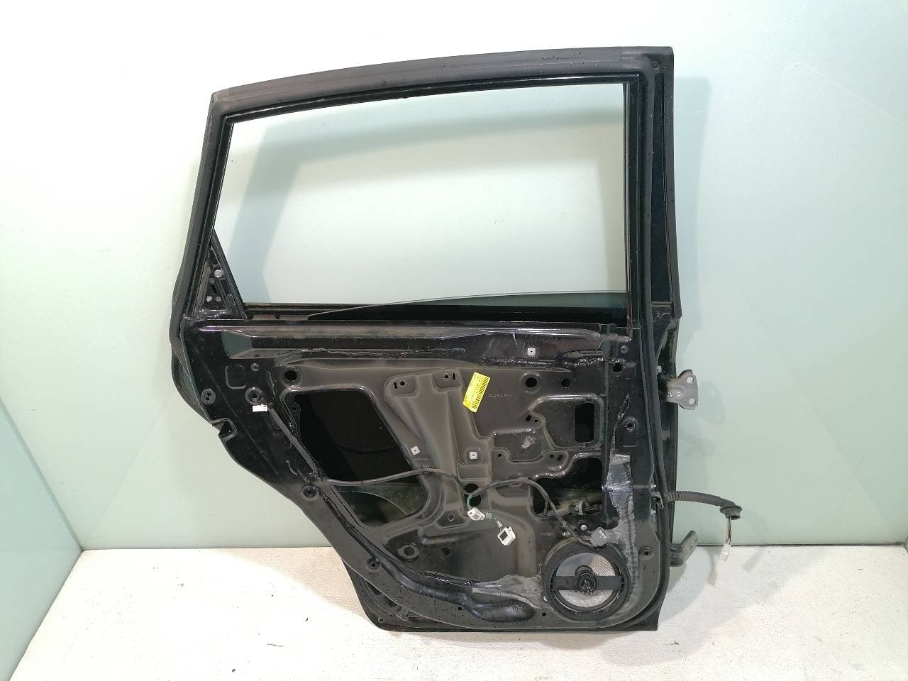 Puerta trasera izquierda SUBARU IMPREZA G12 3