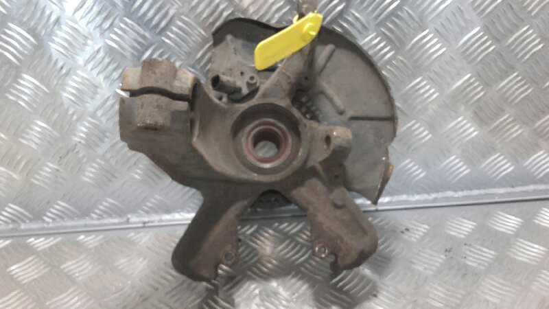 Mangueta delantera derecha VOLKSWAGEN GOLF IV BERLINA (1J1) 2