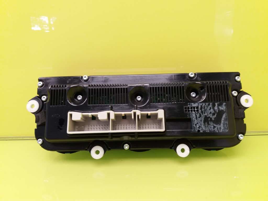 Recambio VOLKSWAGEN PASSAT LIM ref. 74677532 4