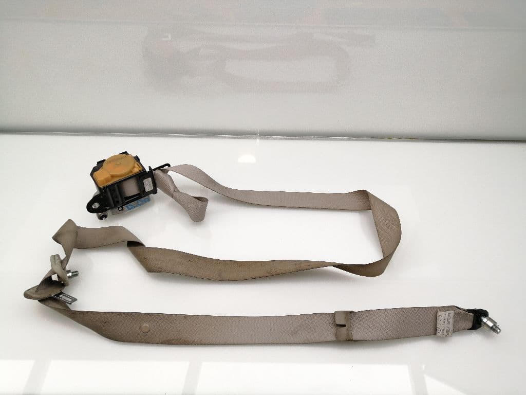 Cinturon seguridad delantero derecho MAZDA CX-7 (ER)