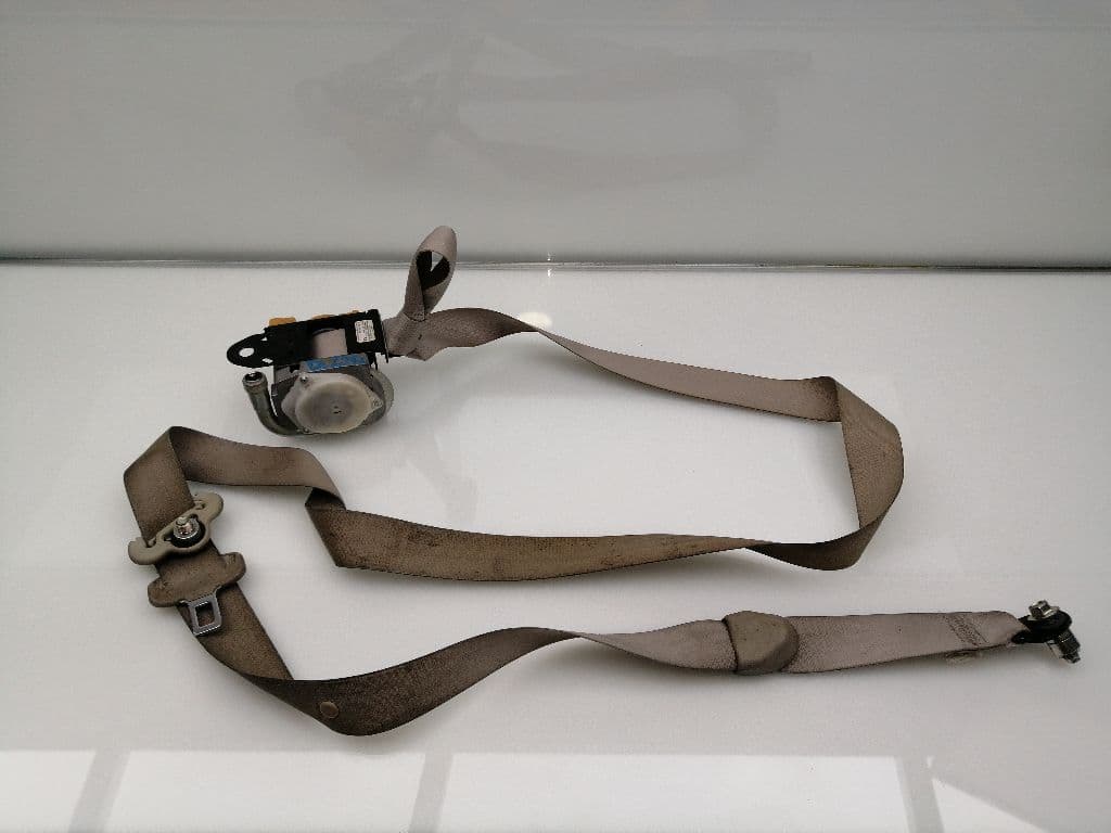 Cinturon seguridad delantero derecho MAZDA CX-7 (ER) 2