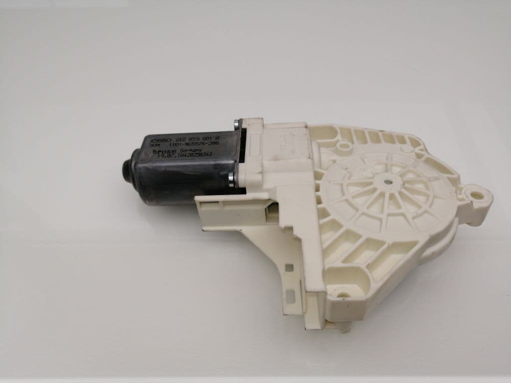 Motor elevalunas trasero derecho AUDI A5 SPORTBACK (F5A)