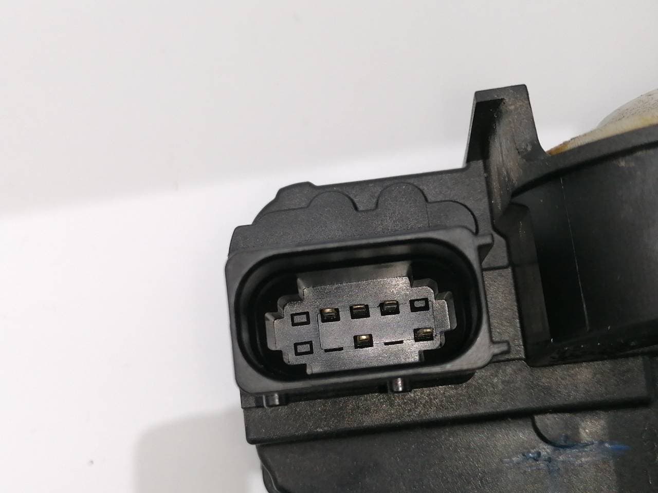 Cerradura puerta trasera derecha OPEL INSIGNIA SPORTS TOURER 4