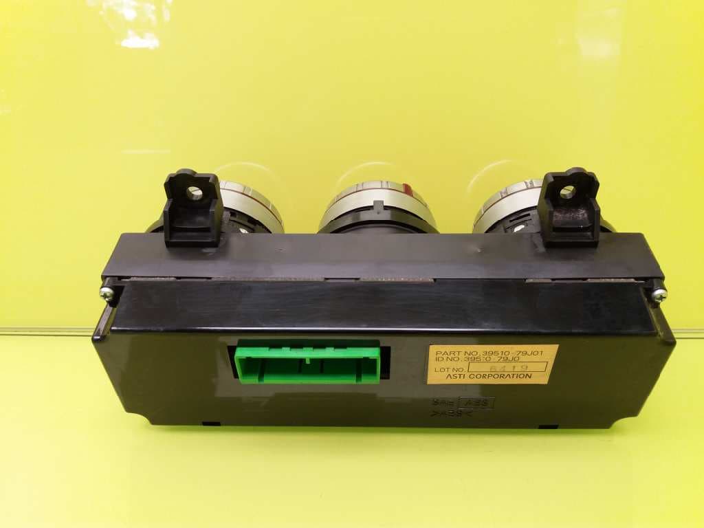 Recambio SUZUKI SX4 ref. 3951079J01 3