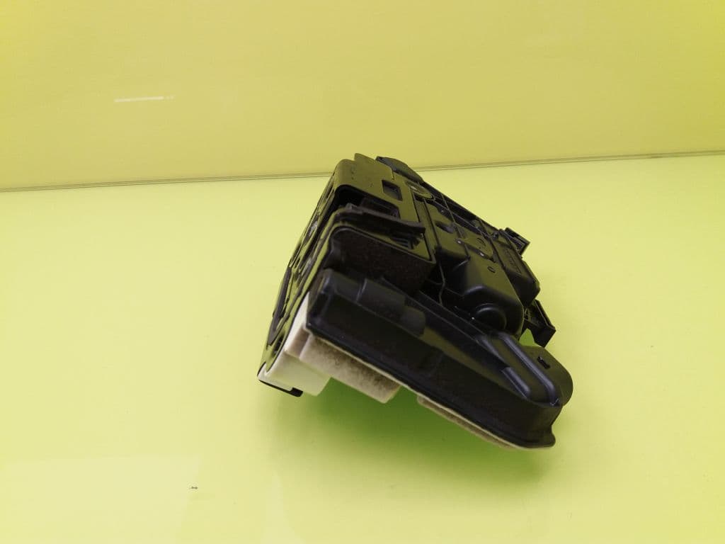 Cerradura puerta delantera derecha SEAT MII (KF1) 5
