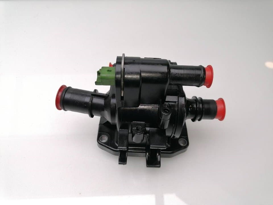 Termostato FORD FIESTA (CE1) 2