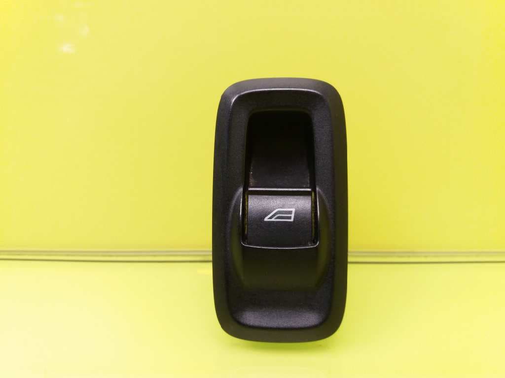 Mando elevalunas delantero derecho FORD FIESTA (CE1)