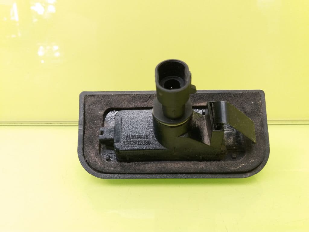 Piloto matricula PEUGEOT BIPPER 2
