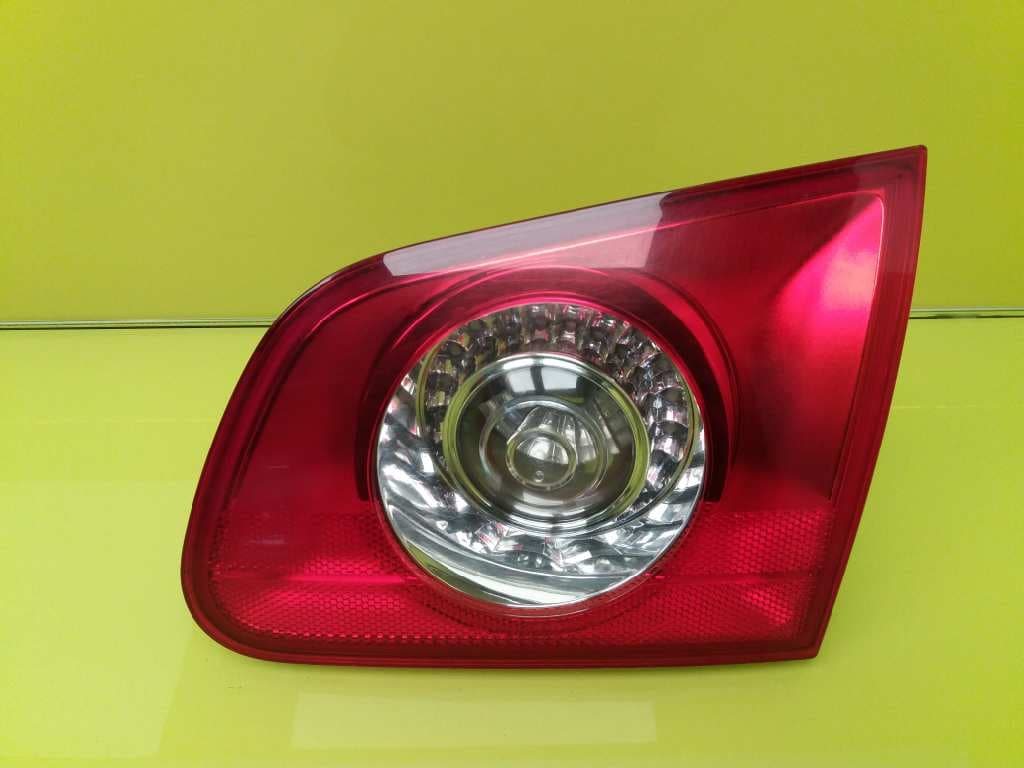 Piloto trasero derecho VOLKSWAGEN PASSAT VARIANT (3A5)