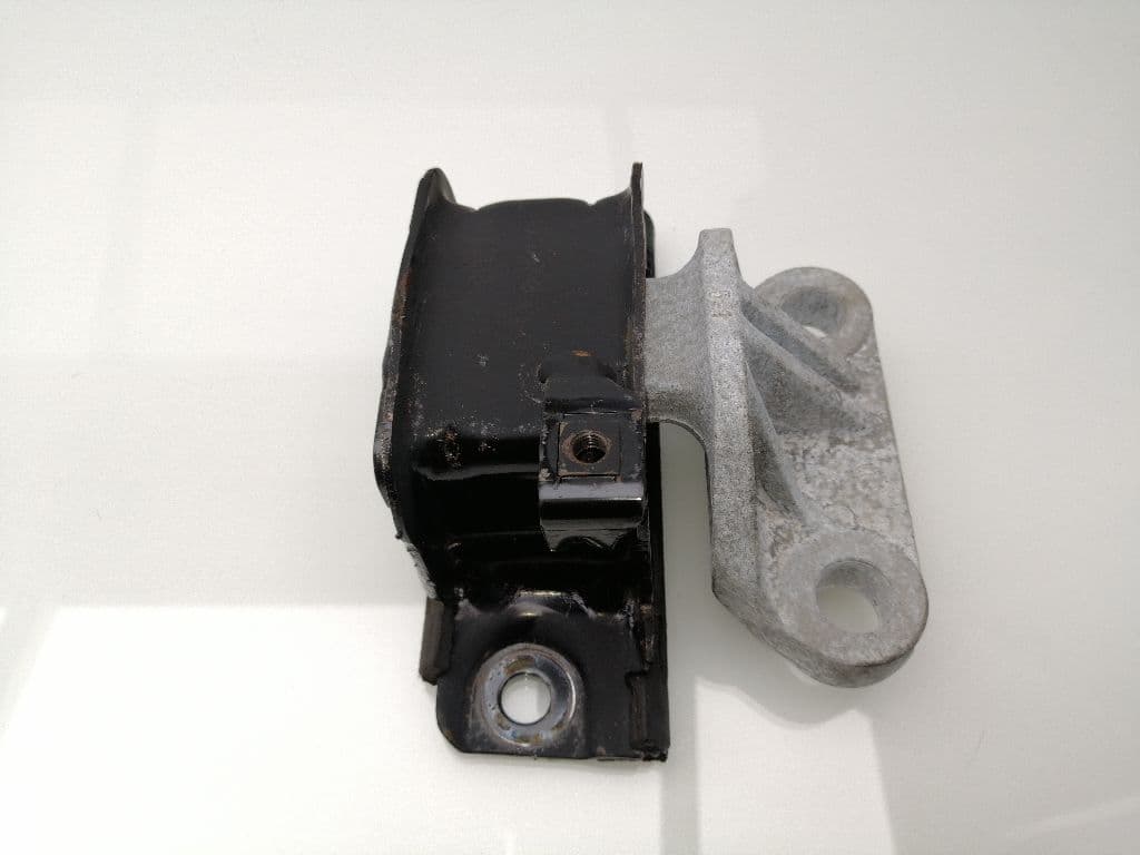Soporte motor OPEL CORSA E