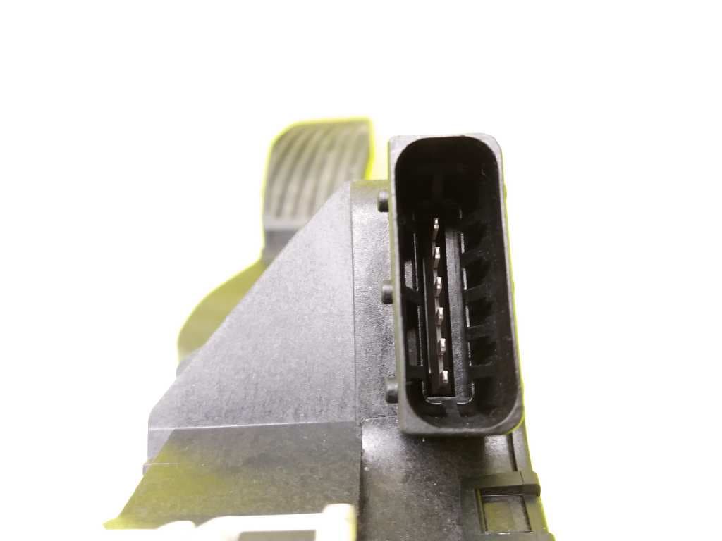 Pedal acelerador OPEL CORSA E 5
