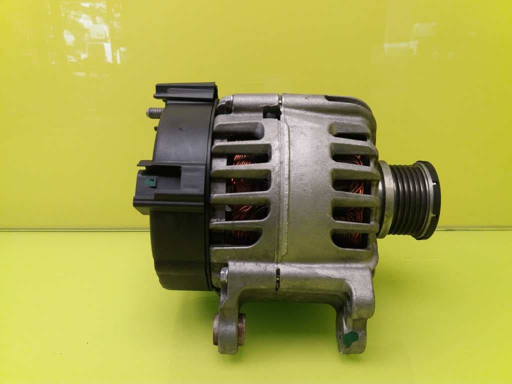 Alternador AUDI A4 BERLINA (8E) 2