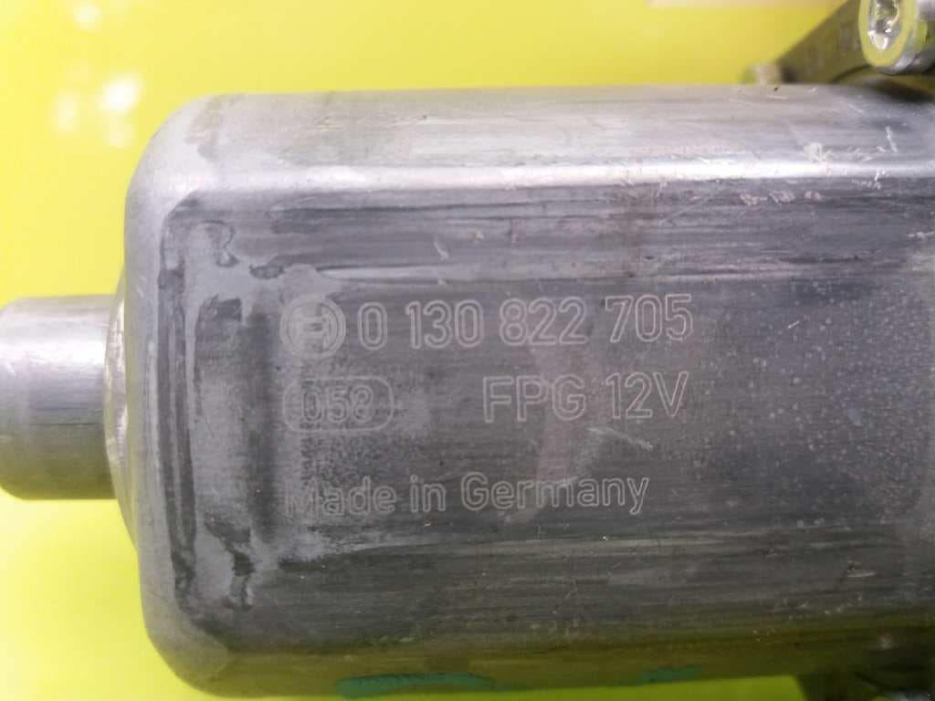 Motor elevalunas delantero izquierdo AUDI A4 BERLINA (8E) 2