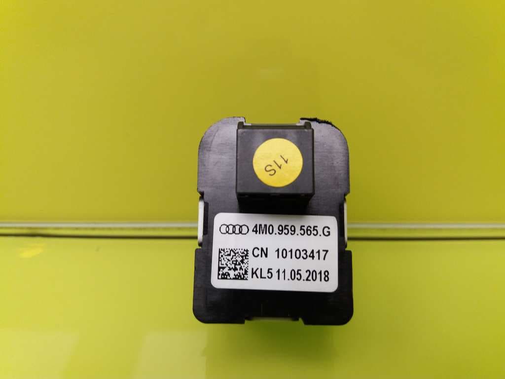 Mando retrovisor AUDI A4 BERLINA (8E) 4