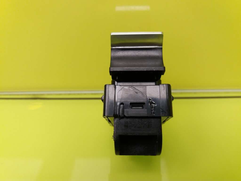 Mando elevalunas trasero derecho AUDI A4 BERLINA (8E) 2