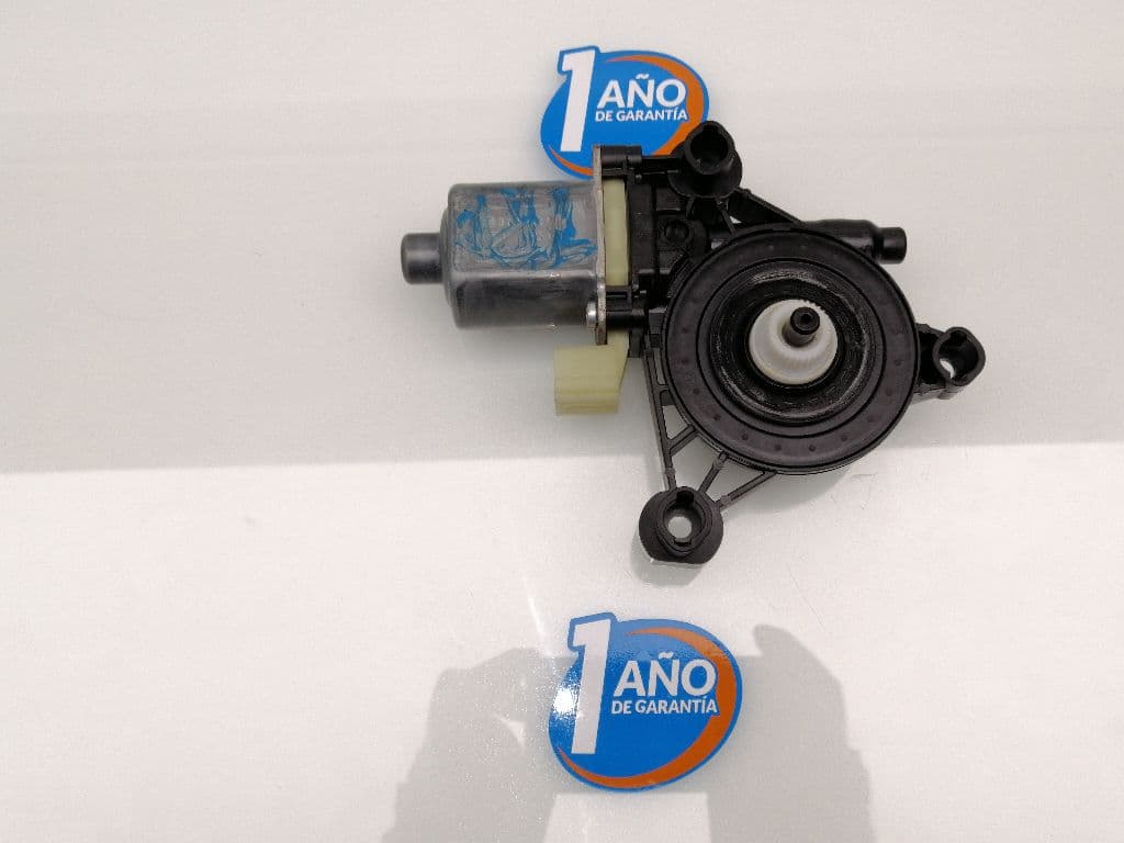 Motor elevalunas trasero derecho AUDI A4 BERLINA (8E)