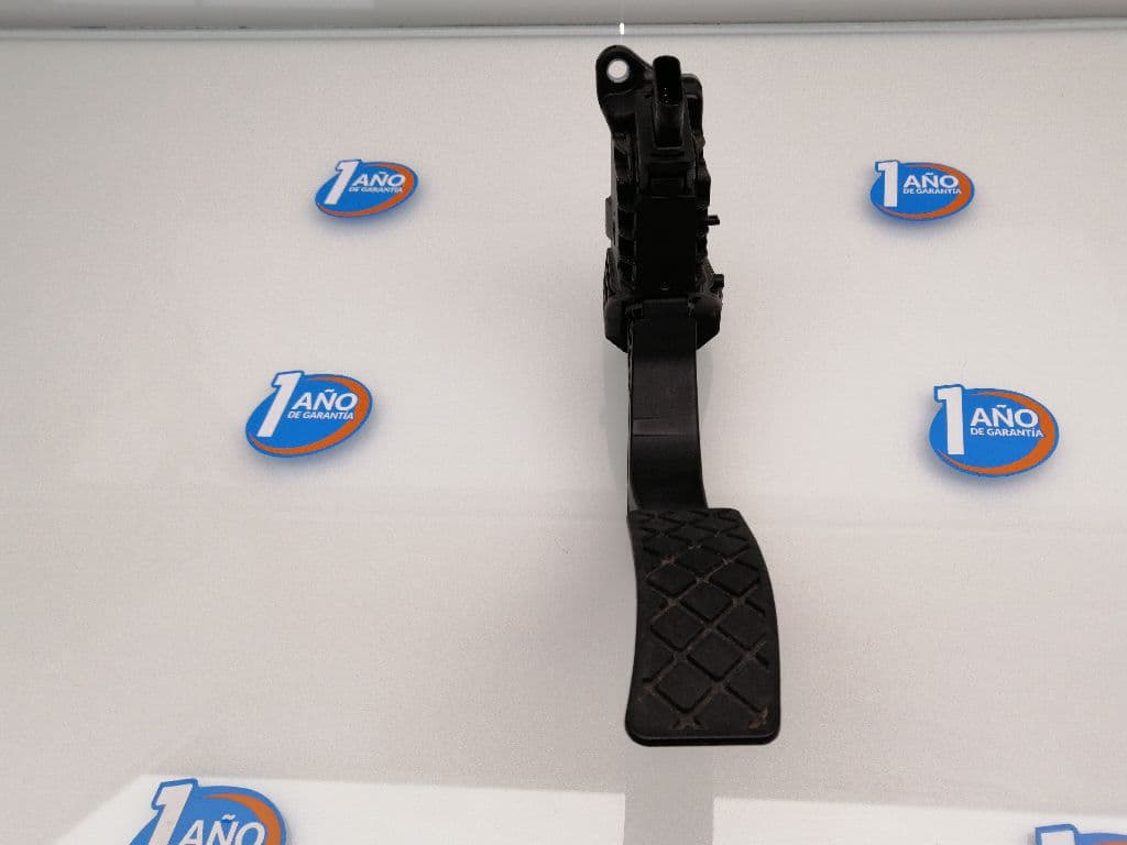 Pedal acelerador AUDI A4 BERLINA (8E)