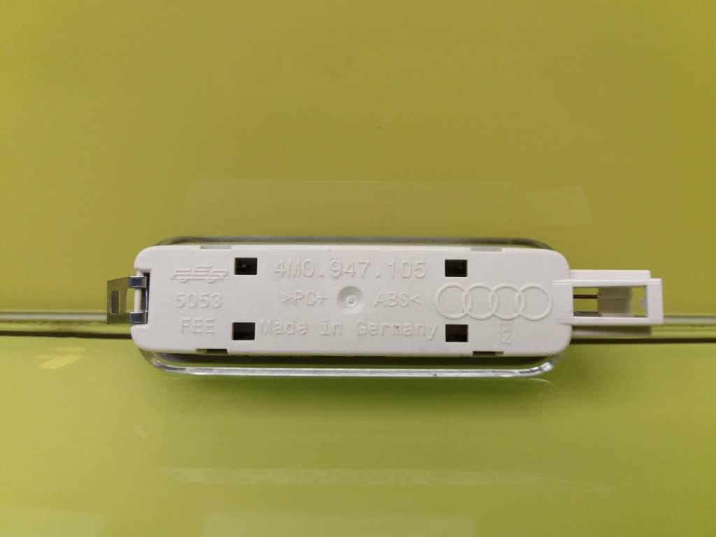Luz interior AUDI A4 BERLINA (8E) 3