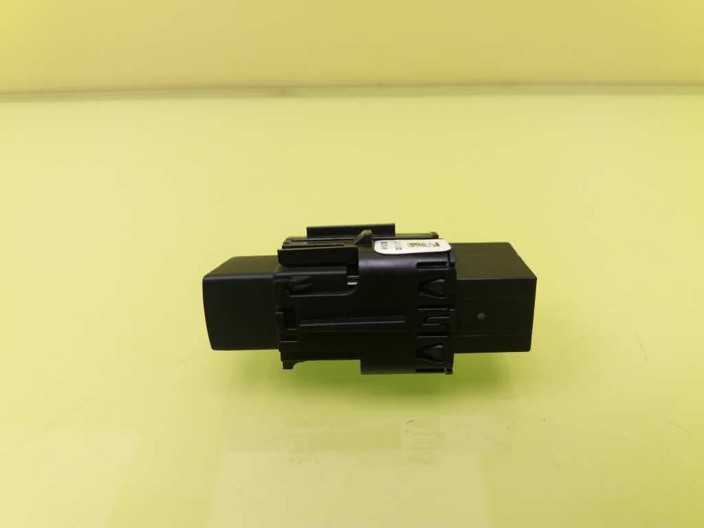 Interruptor AUDI A4 BERLINA (8E) 3