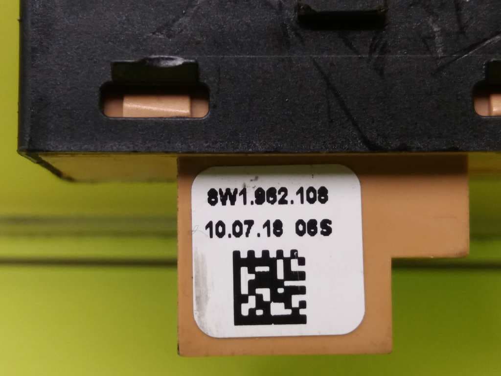 Interruptor AUDI A4 BERLINA (8E) 2