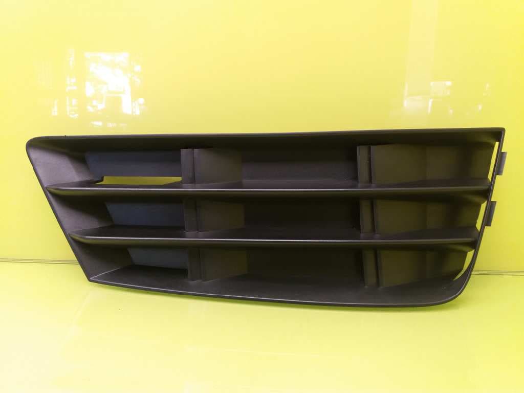 Plastico AUDI A4 BERLINA (8E)