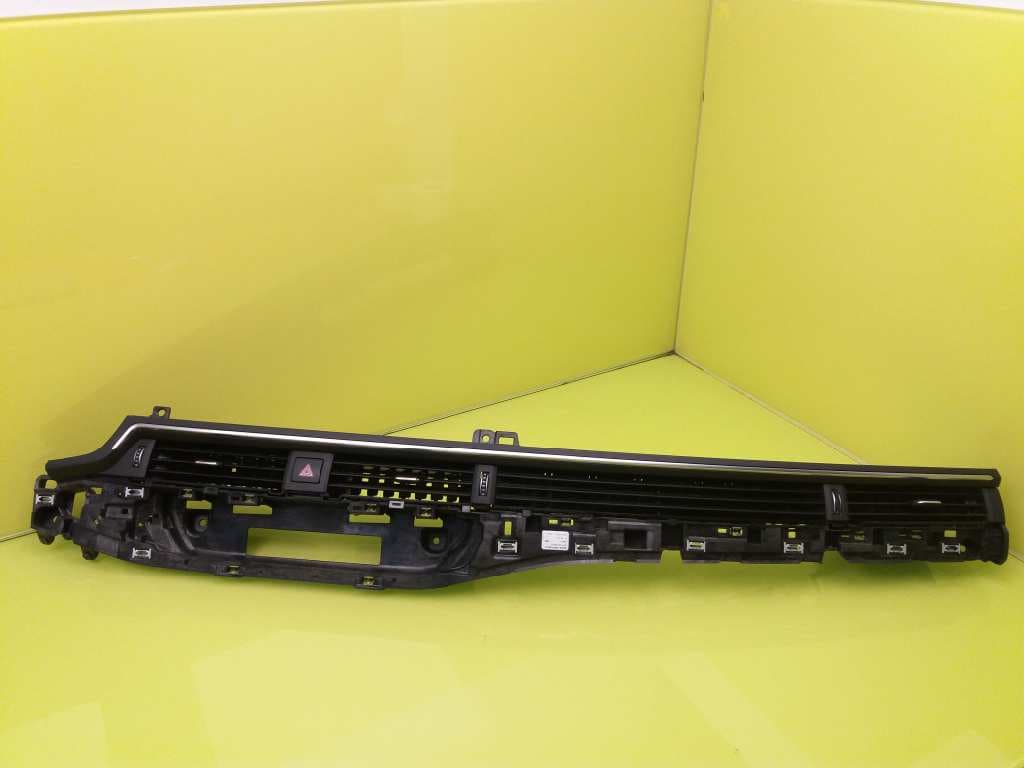 Plastico AUDI A4 BERLINA (8E)