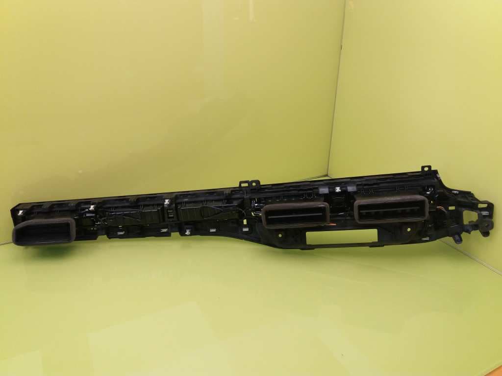Plastico AUDI A4 BERLINA (8E) 3