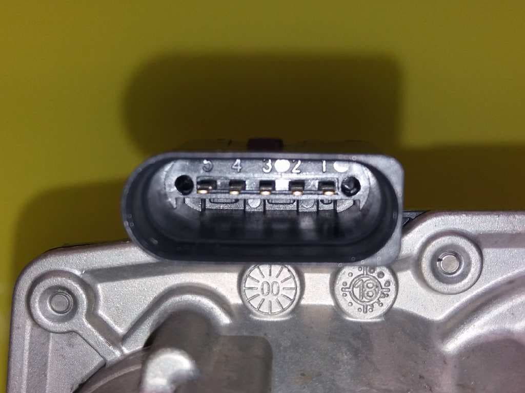 Caja mariposa AUDI A4 BERLINA (8E) 4
