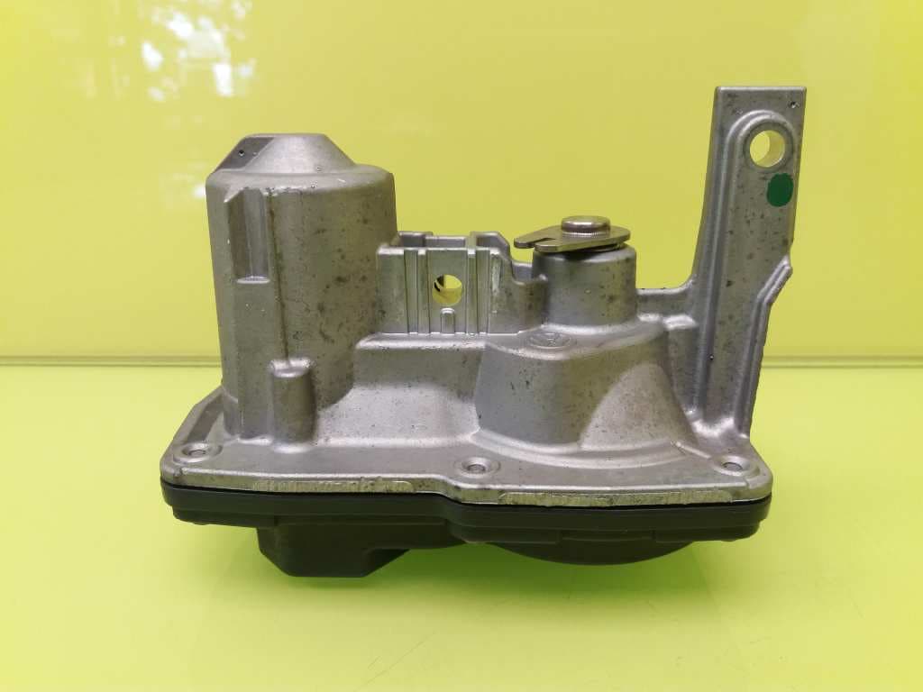 Caja mariposa AUDI A4 BERLINA (8E) 3