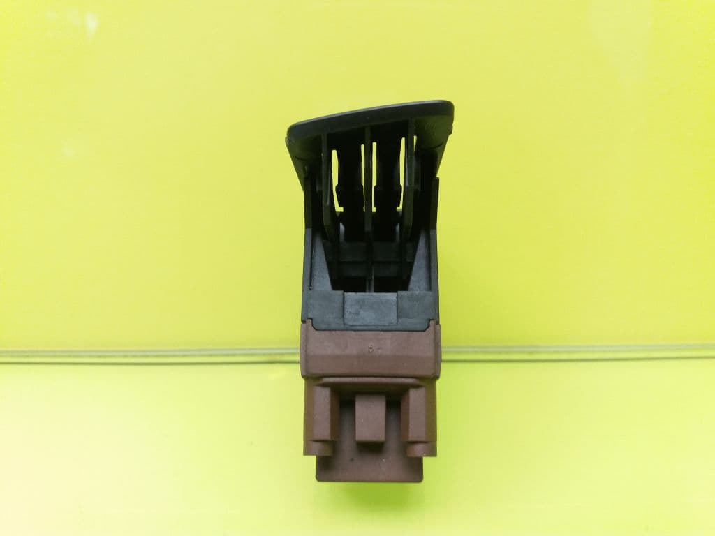 Interruptor AUDI A4 BERLINA (8E) 5