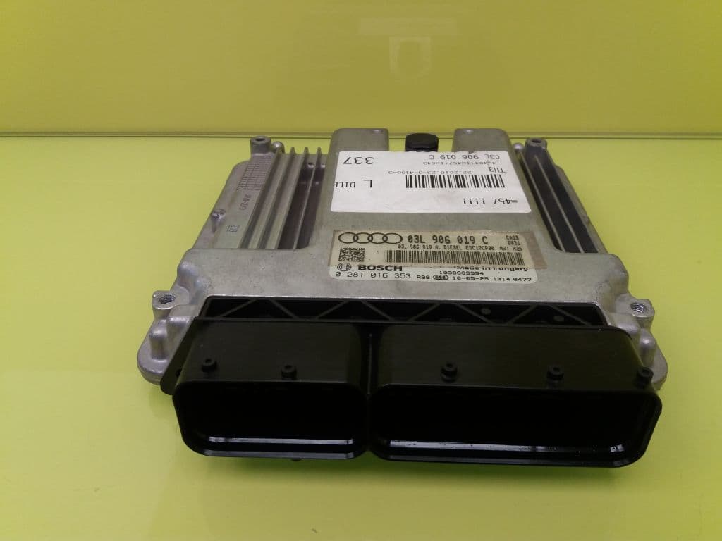 Centralita motor uce AUDI A4 BERLINA (8E)