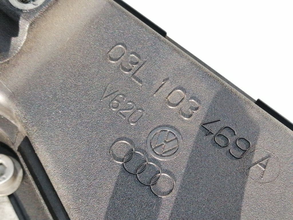 Tapa balancines AUDI A4 BERLINA (8E) 2