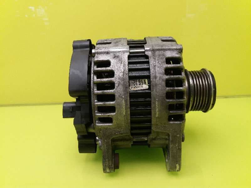 Alternador VOLKSWAGEN PASSAT (321/23/27/31) 2