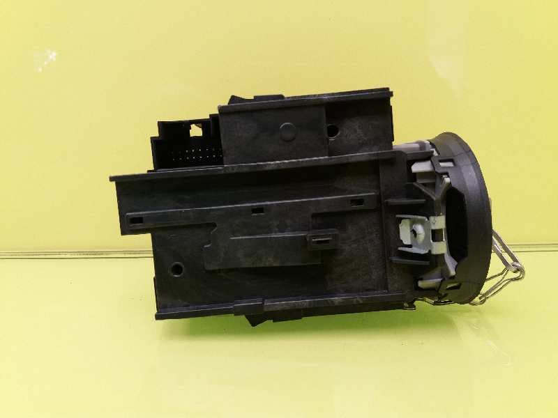 Conmutador de arranque VOLKSWAGEN PASSAT (321/23/27/31) 5