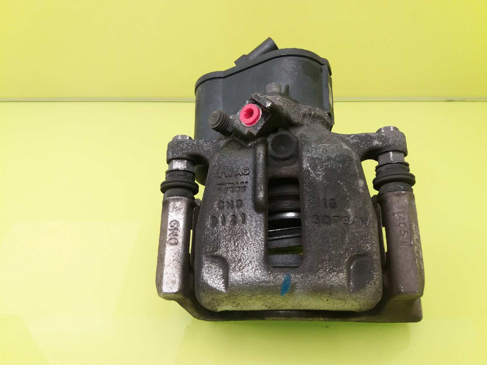 Recambio VOLKSWAGEN PASSAT (321/23/27/31) ref. 32332267