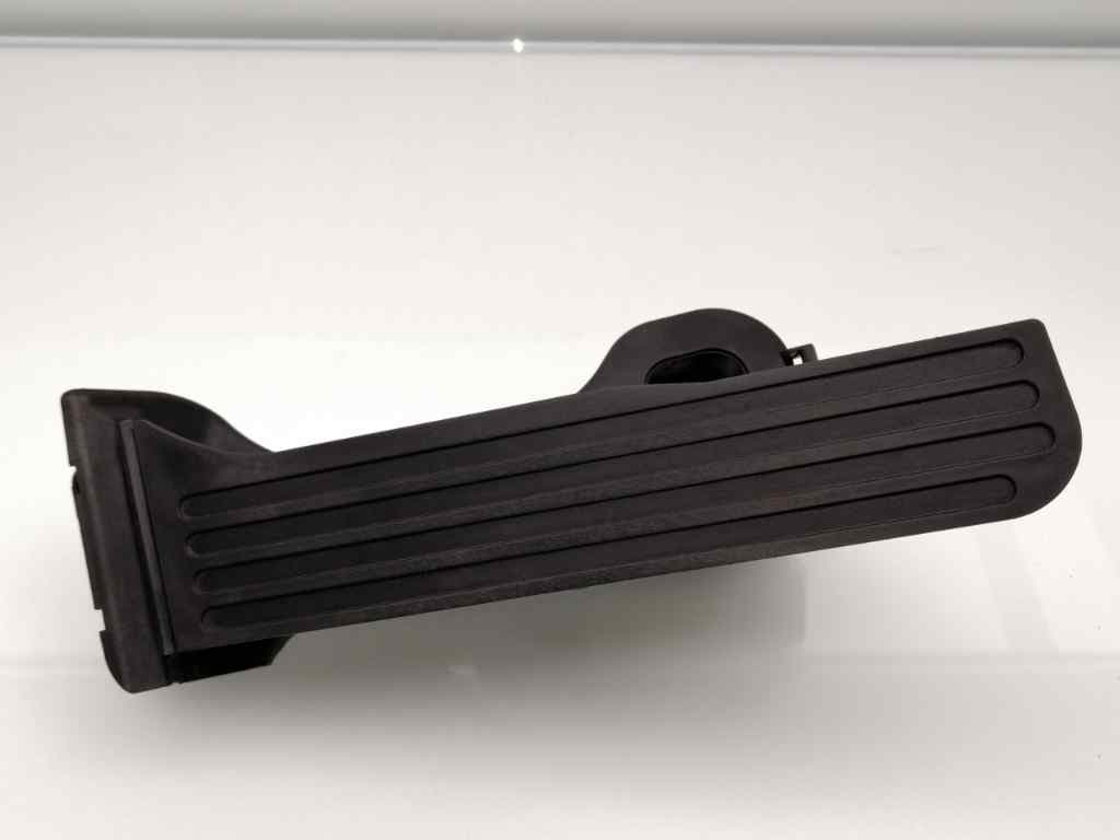 Pedal acelerador VOLKSWAGEN PASSAT (321/23/27/31)