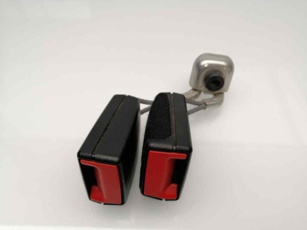 Pretensor trasero izquierdo VOLKSWAGEN PASSAT (321/23/27/31)