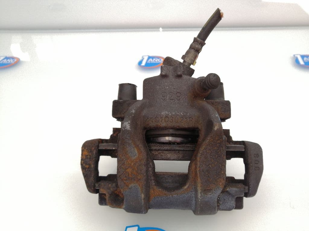 Recambio DACIA SANDERO ref. 410103921R