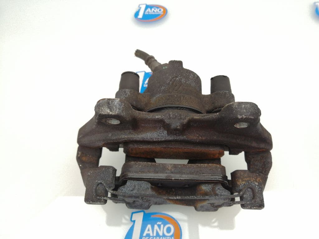Recambio DACIA SANDERO ref. 410103921R 2