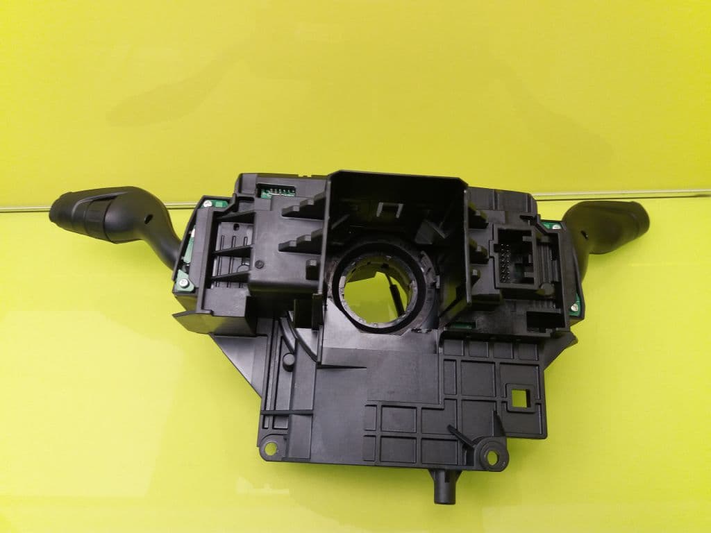 Mando multifuncion FORD FOCUS 5
