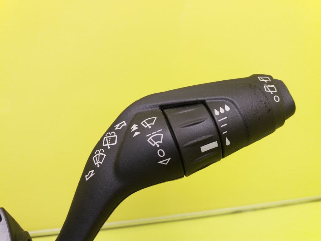 Mando multifuncion FORD FOCUS 2