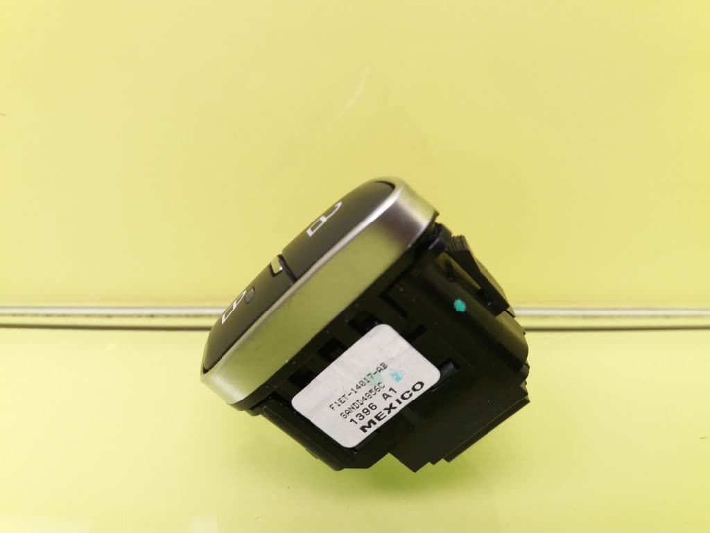 Interruptor FORD FOCUS 5