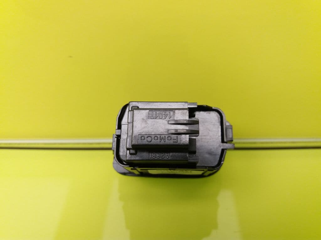 Interruptor FORD FOCUS 2
