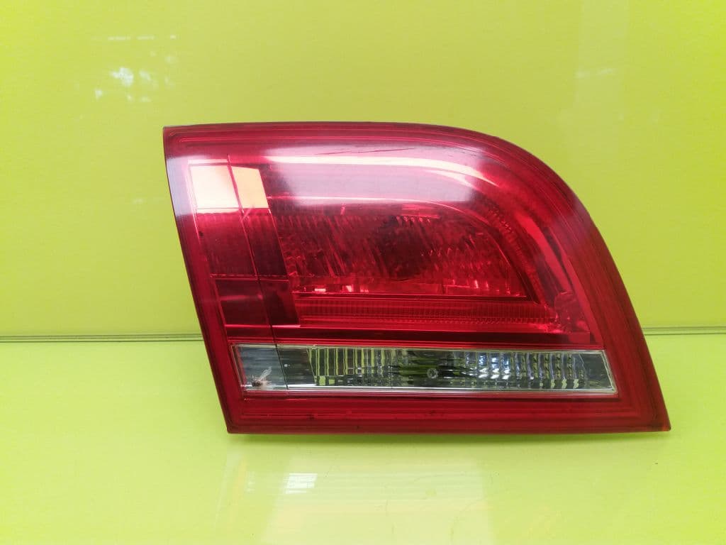 Piloto trasero izquierdo AUDI A3 (8P)