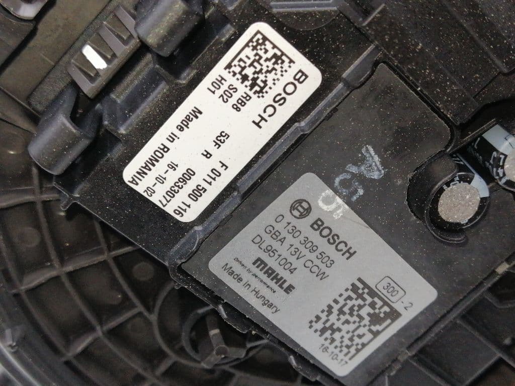 Motor calefaccion OPEL ASTRA K SPORTS TOURER 3