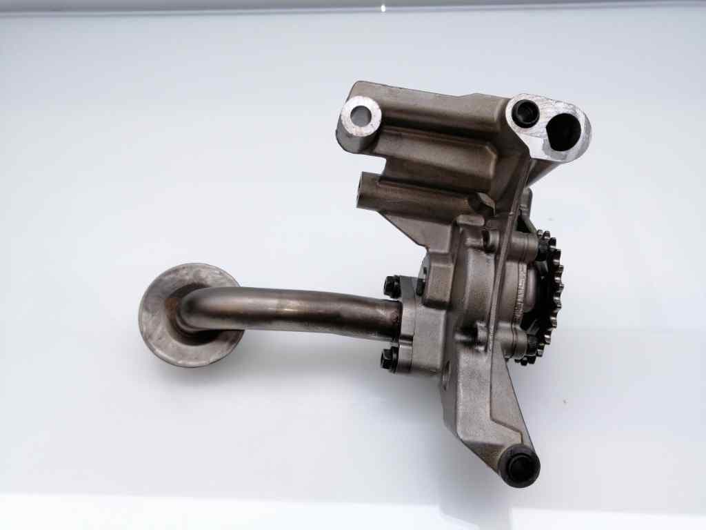 Bomba aceite SEAT ALTEA XL (5P5) 2